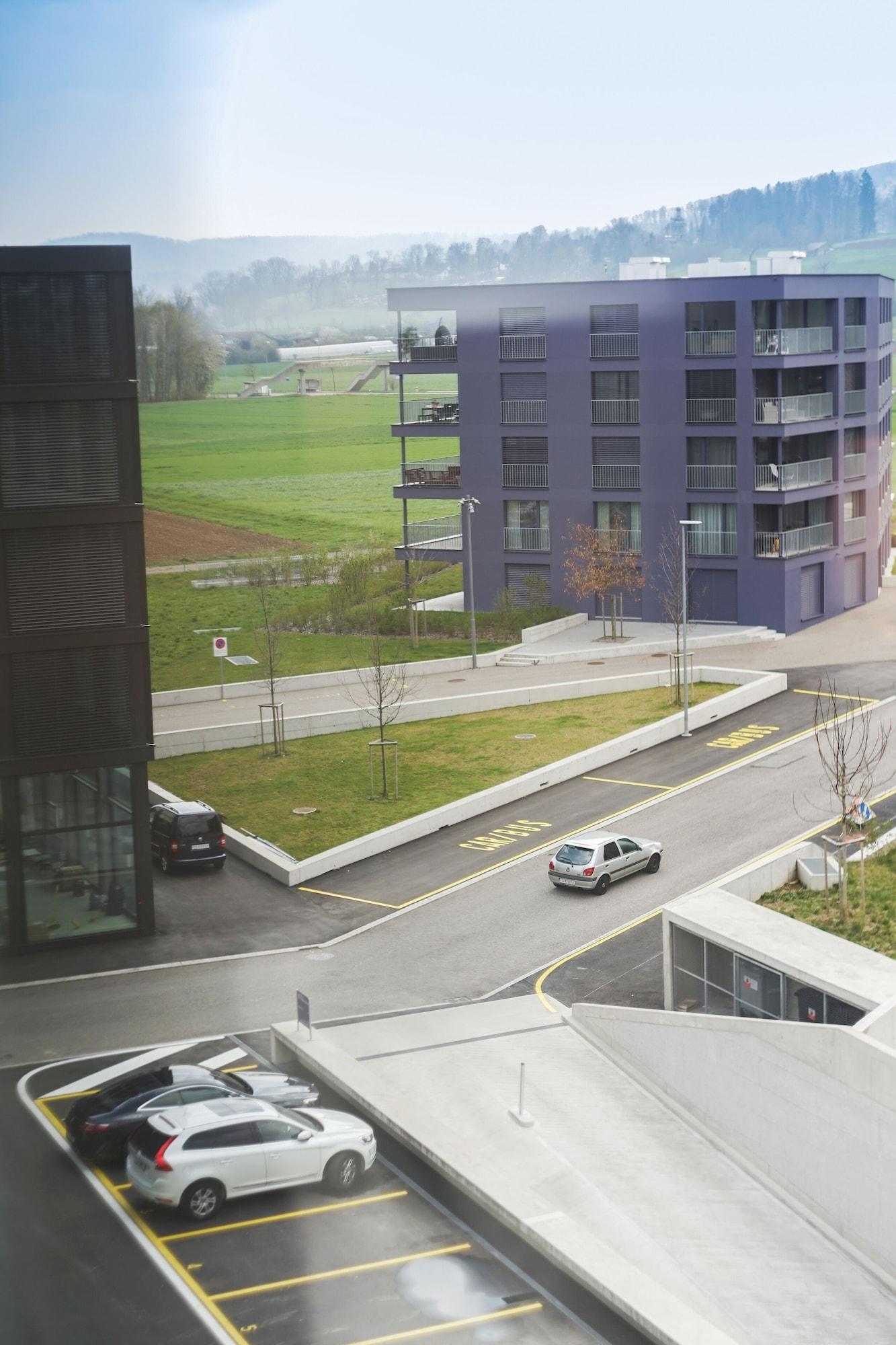 Hilton Garden Inn Zurich Limmattal Spreitenbach Bagian luar foto